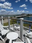 Waterfront Condo 1BR/1BA overlooking Ogunquit Beach very close to beach and town - Homestays