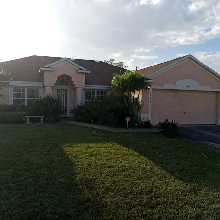 Beautiful home in peaceful and safe neighborhood, next to shoppes, restaurants..