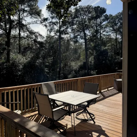 Lakeside Cottage, Water Access + Pet Friendly with Additional Fee
