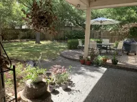 JOYFUL QUARTERS - BEAUTIFUL SPACIOUS 1 BEDRM APARTMENT - Wifi