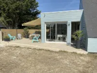 House 200 m from the beach 3 bedrooms Hotels in Portbail