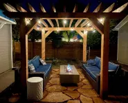 Updated Downtown Bungalow Centrally Located - مطابخ