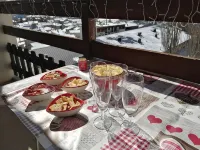 45 m2 FULLY RENOVATED APARTMENT IN THE HEART OF THE ANGLES 4/6 BEDROOMS Hotels in Les Angles