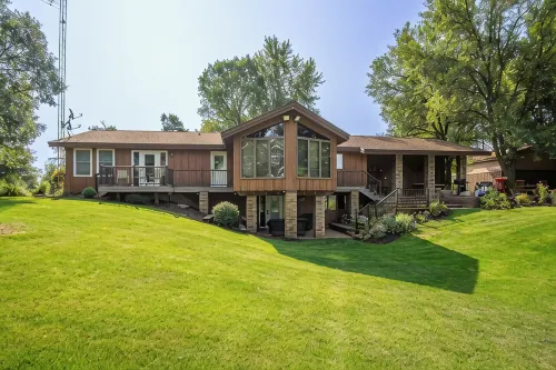 Lake Wissota Lookout – A Luxury Escape - Wifi