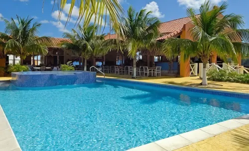 Oceanfront Completely Upgraded Sand Dollar Resort  1 Bedroom Unit A2. Bari Reef - Alloggi