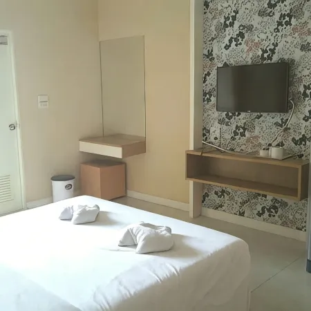 Ben Residence Отели рядом с достопримечательностью «Старый город»