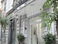 Hotel Casablanca Hotels near Garibaldi Metro Station