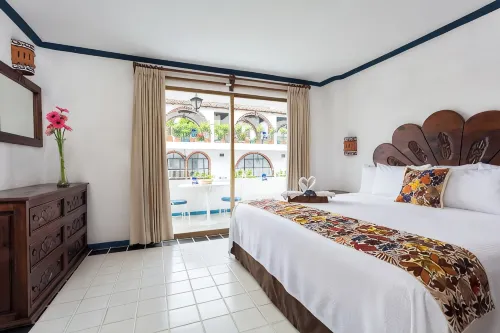 Los Arcos Suites