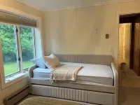 Cozy Lake Community Cottage with Private Beach & Hot Tub - Ideal for Long Stays - 2-Star