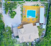 Ultimate Outdoor Living, in the Heart of Exuma, High above it All - Gym