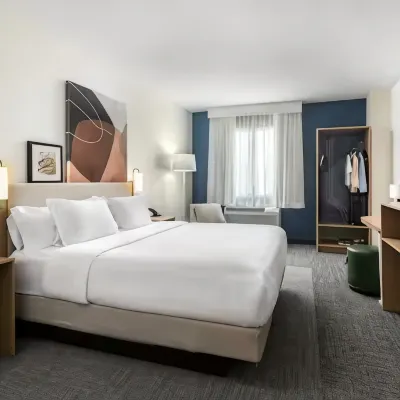 Spark by Hilton Lancaster Dutch Country Отели рядом с достопримечательностью «Железнодорожный вокзал Ланкастер»