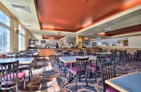 Cabot Inn & Suites - Parking