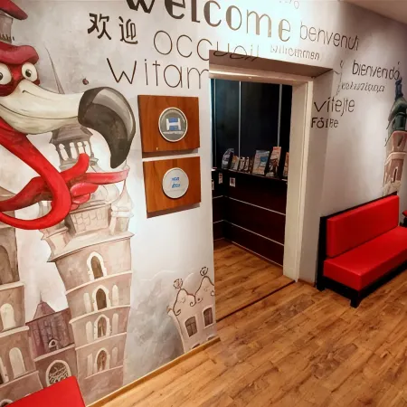 Flamingo Premium Hostel