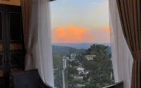 The Gate Boutique Hotel Da Lat - Mountain view
