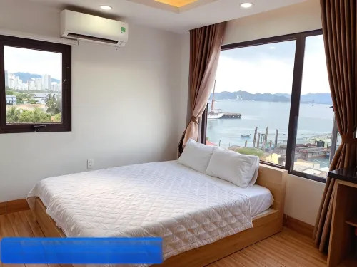 Aqua Seaview Hotel - 2-Star