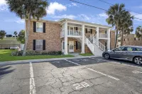 Historic District Gem, Modern 1BR Condo + Parking - Alojamientos