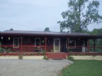 Climb On Inn-RRG- 3BD & 2BA - Outdoor Adventure Paradise- Pet Friendly -Cozy Hotels in Wolfe County