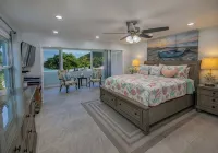 Wow! 3 Br! Remodeled Waterfront Unit, Sapphire Beach, Ocean View, Private Patio - Boutique