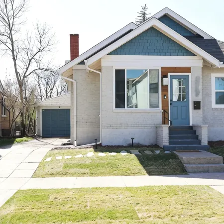 The1928 West • Spacious 5 Br, Putting Green, Pool Table & Arcade Games