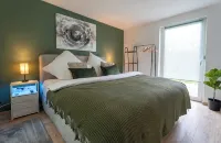 Apart79 Modern Industrial Design 3Room with Terrace and Garden Free Parking