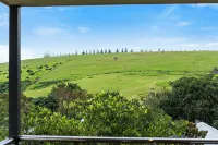 Fiskardo- Gerringong,  Views of ocean and rolling hills. - Wifi