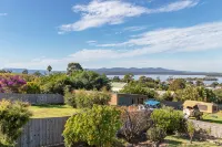 Blue Bird coastal retreat - Wifi