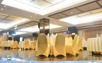 Emilia Hotel By Amazing - Palembang - sarapan