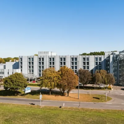Leonardo Hotel Hannover Airport Hotels near Ledeburg