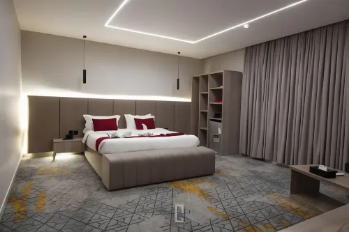 Golden New Umu Alquraa Hotel - Servicios de Traslado
