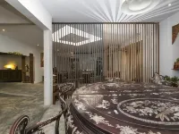 Intown Residence Отели рядом с достопримечательностью «Пирс Си-Пхрая»