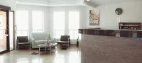 Super 5 Inn