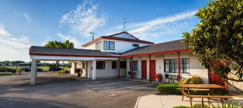 BK's Magnolia Motor Lodge - 주차장