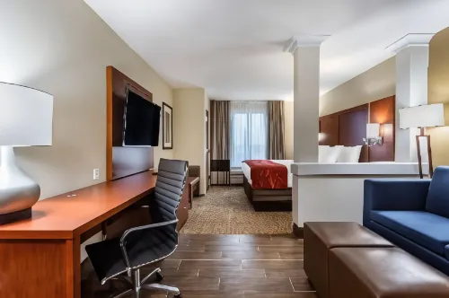 Comfort Suites Bowling Green Southeast