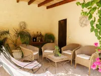 Holiday House for 6 Persons, with Swimming Pool Hotels in Búger