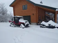 Secluded Lakefront Log Cabin, Wildlife and Fishing Paradise, Pet Friendly - Alppimaja