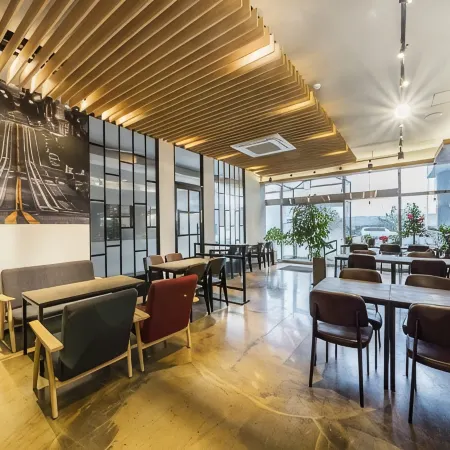 Noble Hotel