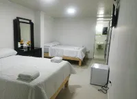 Hotel Campestre Dorado Sai - Parkplatz
