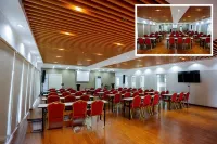 3K Hotel and Restaurant - parking