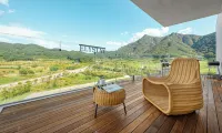 Jeongeup Elystay Poolvilla