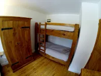 Central 6 Person 47m2 Apartment. Amazing South Facing Balcony. 150m To Ski Lifts