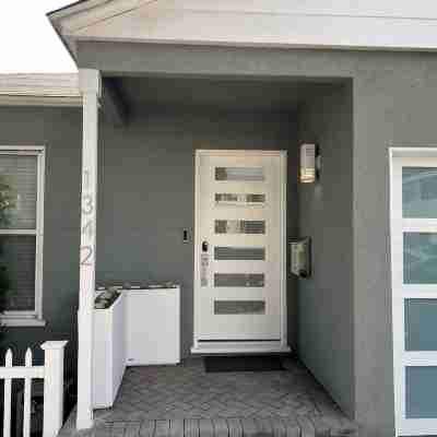 Stylish 2 Bedroom Home in Santa Monica Others