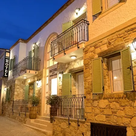 Brothers Çeşme Boutique Hotel