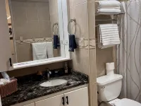 Beach Villa in Dorado del Mar! Walk to the Beach, Restaurants, Pool, Casino Hotéis em Dorado