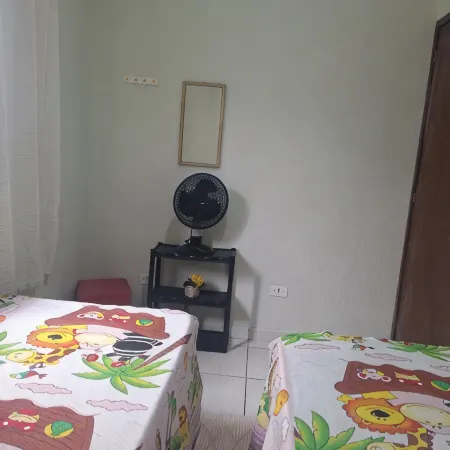 Beautiful and cozy house 550 meters from the beach in Itanhaém. for vacation