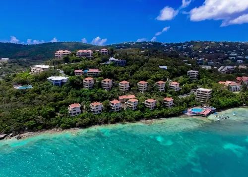 Amazing Waterfront Escape: Balcony, Renovated, Paradise At A Great Price! - Wifi