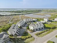 Coastal Getaway with Pool and Beach Access - Linens Included