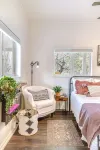 Coyote Creek Ranch + Pool House Near Murphy’s