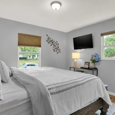 Dwntwn Westfield Family home close to GrandPark and local entertainment