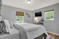 Dwntwn Westfield Family home close to GrandPark and local entertainment