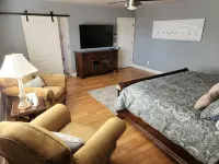 Luxury Chandler Oasis, Heated Pool, Spa & Game Room - 6Br - อ่างจากุชชี่